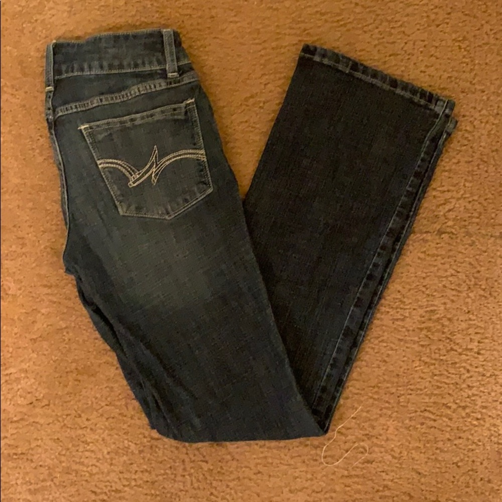 Women’s wranglers